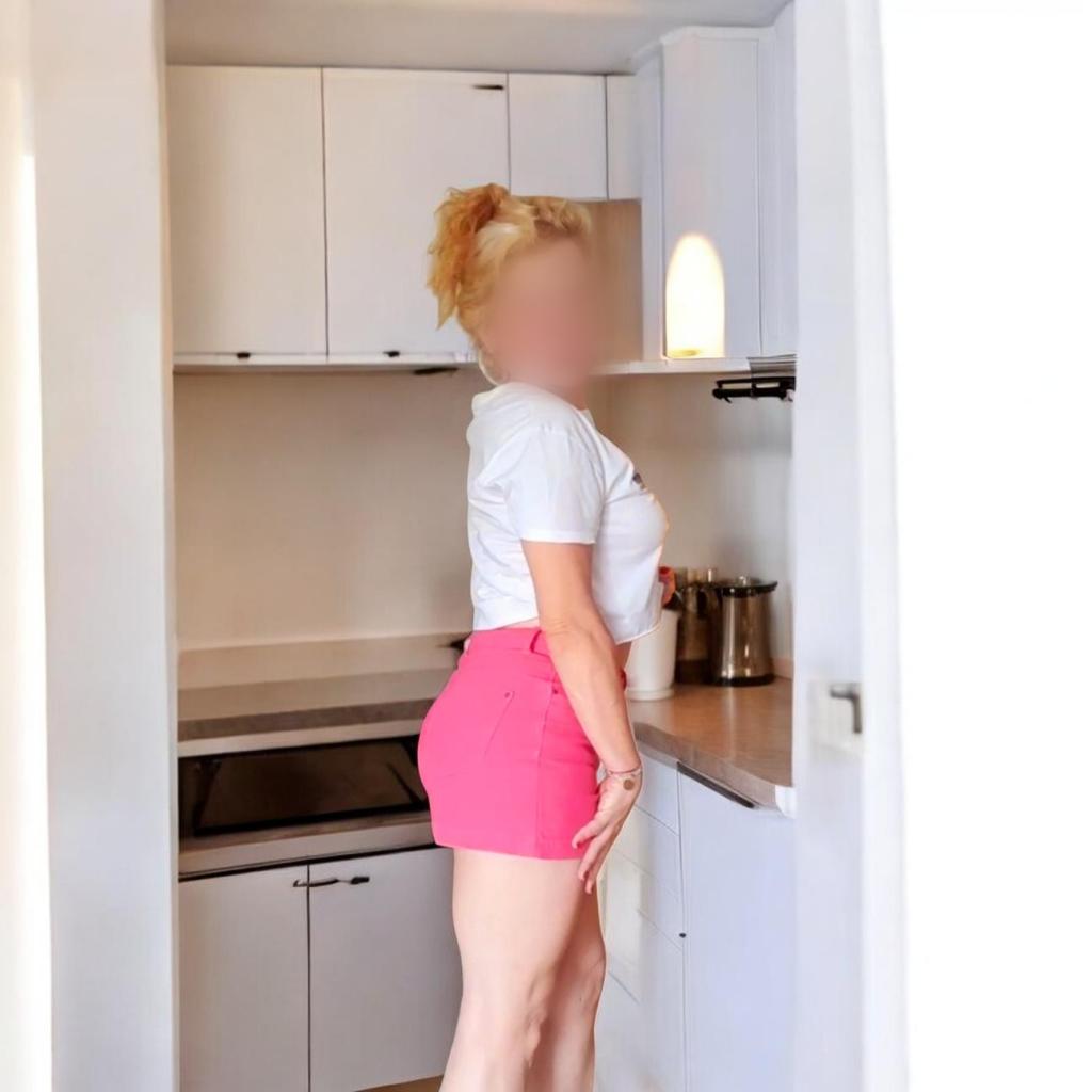 Chica busca chico en Murcia: 