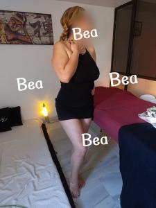 633924132: Chica busca chico en Sevilla