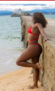 627089290: Chica busca chico en Ibiza