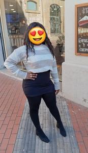 613849583: Chica busca chico en Barcelona