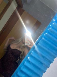 614657336: Chica busca chico en Madrid