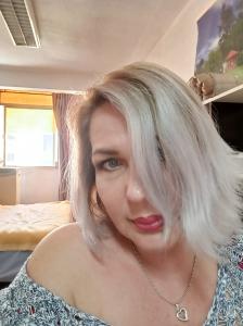 644524035: Chica busca chico en Murcia