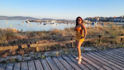 613276145: Chica busca chico en Madrid