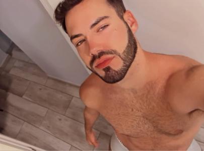 670410693: Chico busca chica en Jaén