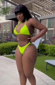 613966428: Chica busca chico en La Coruña