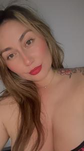 695526267: Chica busca chico en Valencia