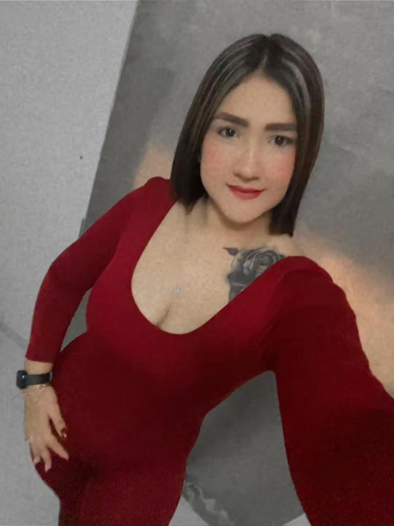 Chica busca chico en Huelva: 