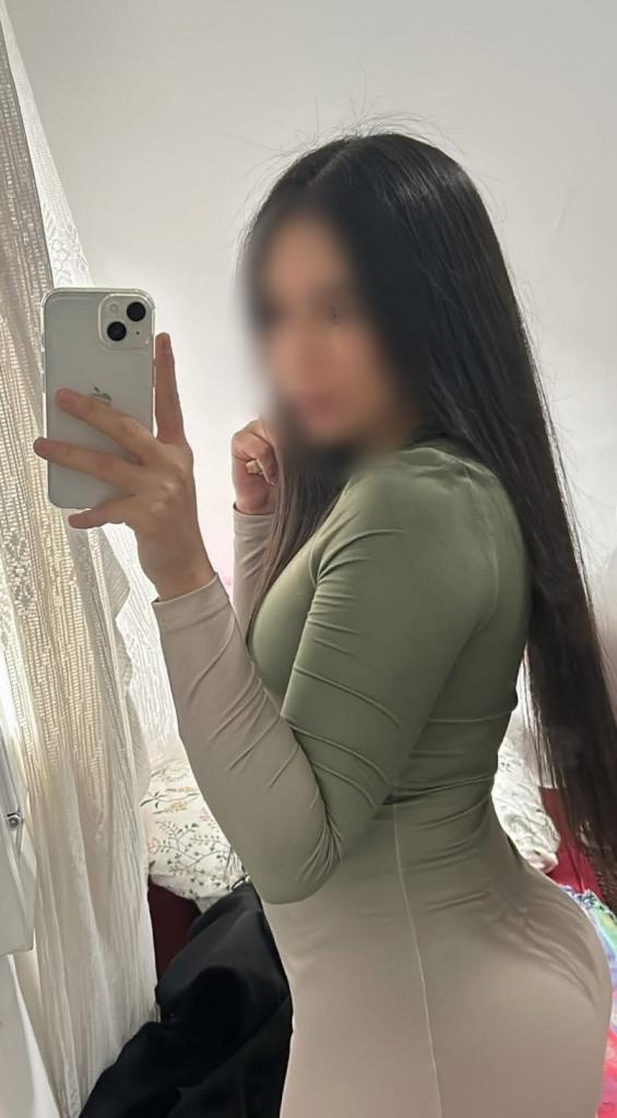 Chica busca chico en Cádiz: 