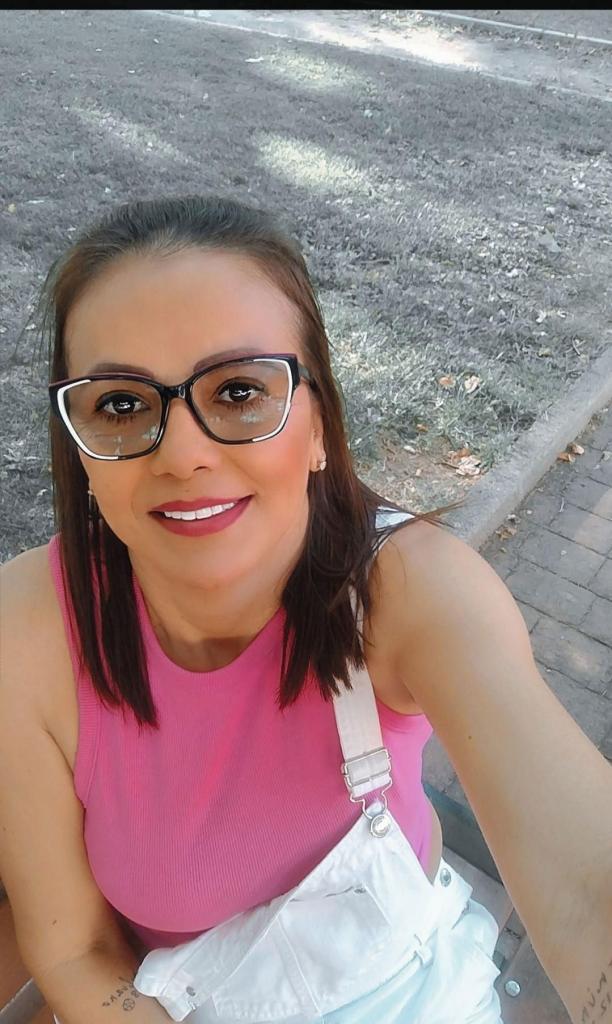 685759393: Chica busca chico en Toledo