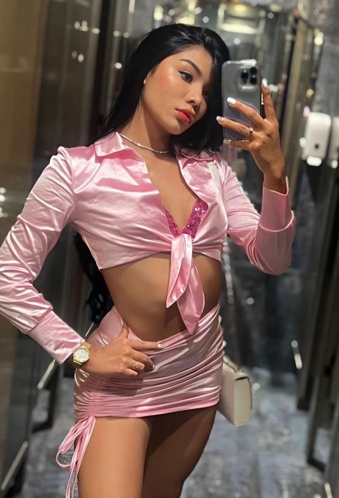 Chica busca chico en Barcelona: 