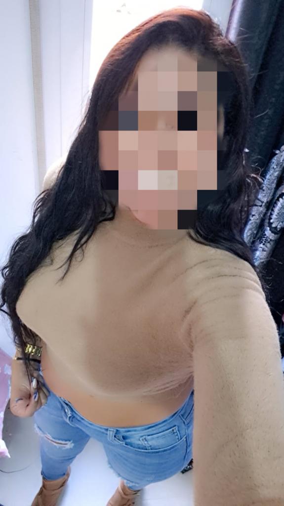 604364425: Chica busca chico en Cáceres