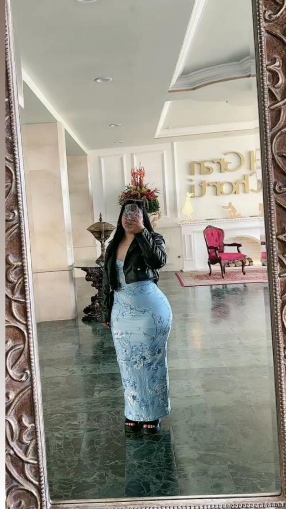 613421353: Chica busca chico en Granada