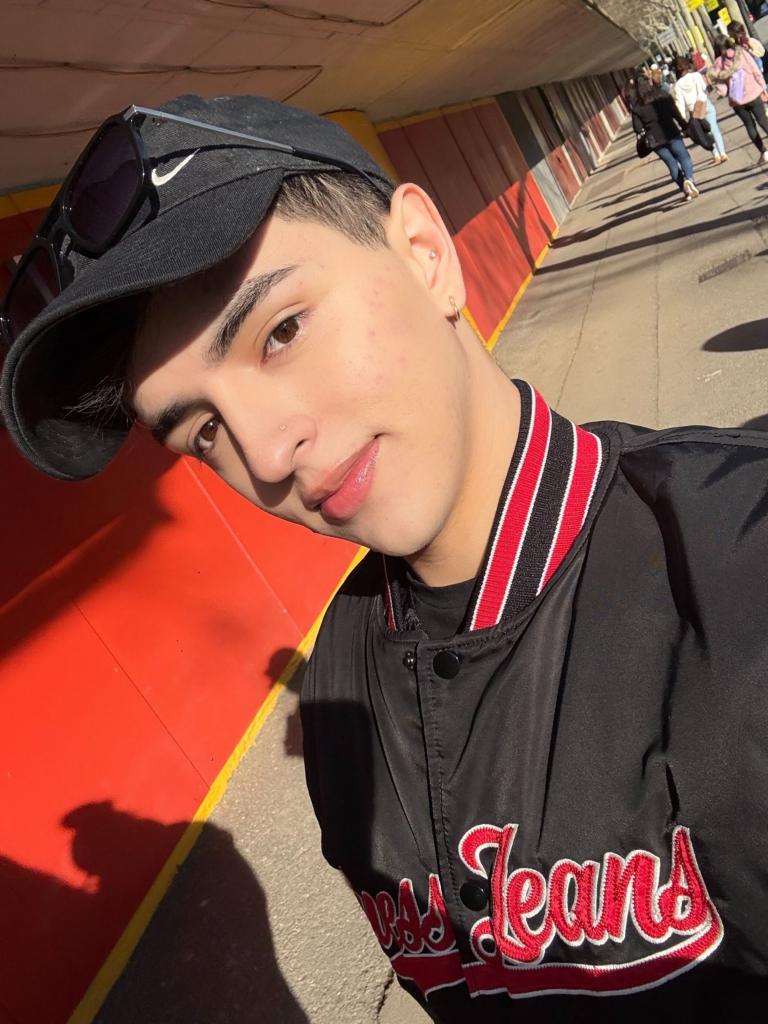 Chico busca chica en Barcelona: 