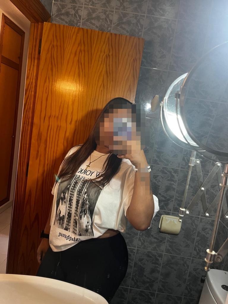 Chica busca chico en Murcia: 