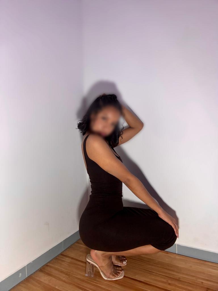 639738000: Chica busca chico en Málaga