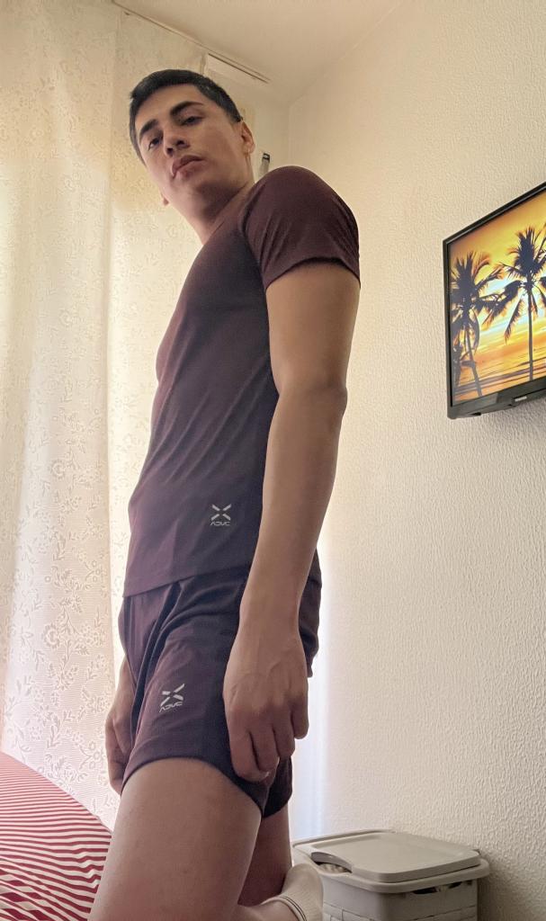 Chico busca chica en Barcelona: 