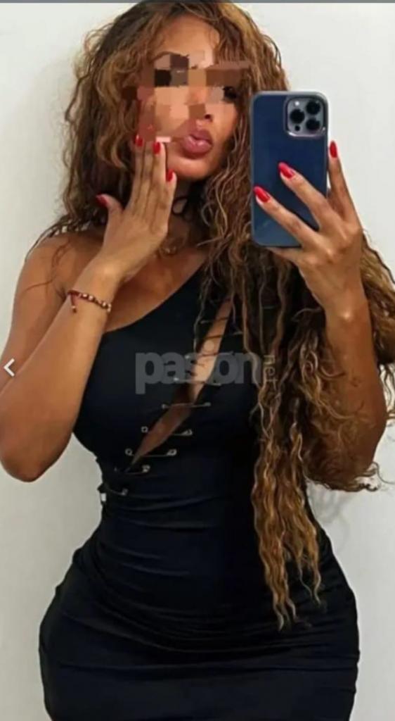 Chica busca chico en Huesca: 