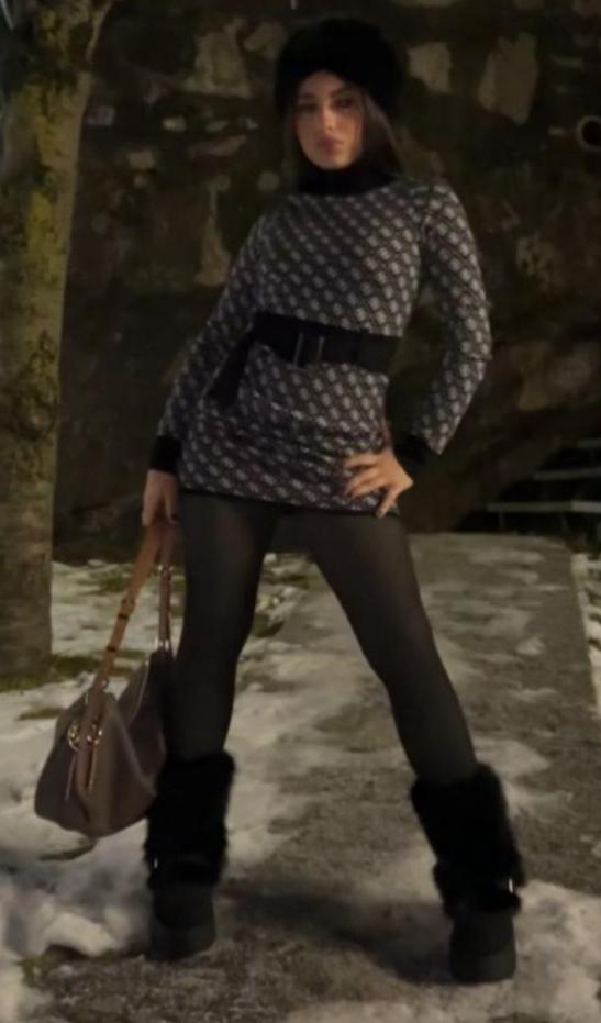 664491536: Chica busca chico en Ibiza