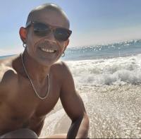 666017266: Chico busca chica en Barcelona