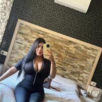 642989260: Chica busca chico en Barcelona
