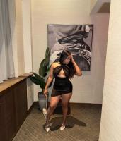 663166978: Chica busca chico en Murcia