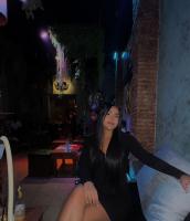 742021298: Chica busca chico en Madrid