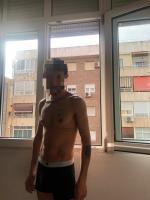 610325639: Chico busca chica en Málaga