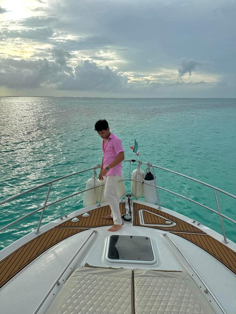 Chico busca chica en Sevilla: 