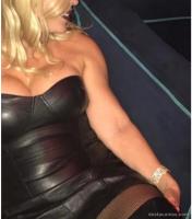 604296439: Chica busca chico en Málaga