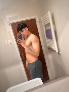 Chico busca chica en Zaragoza: 