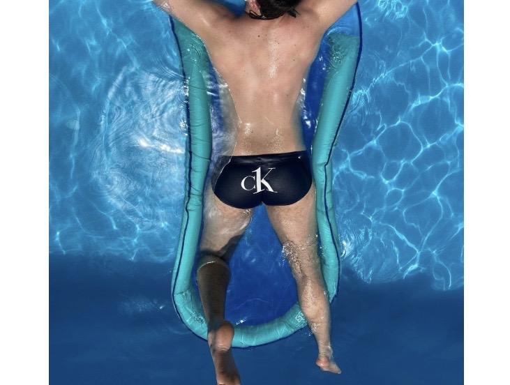 694252801: Chico busca chica en Murcia