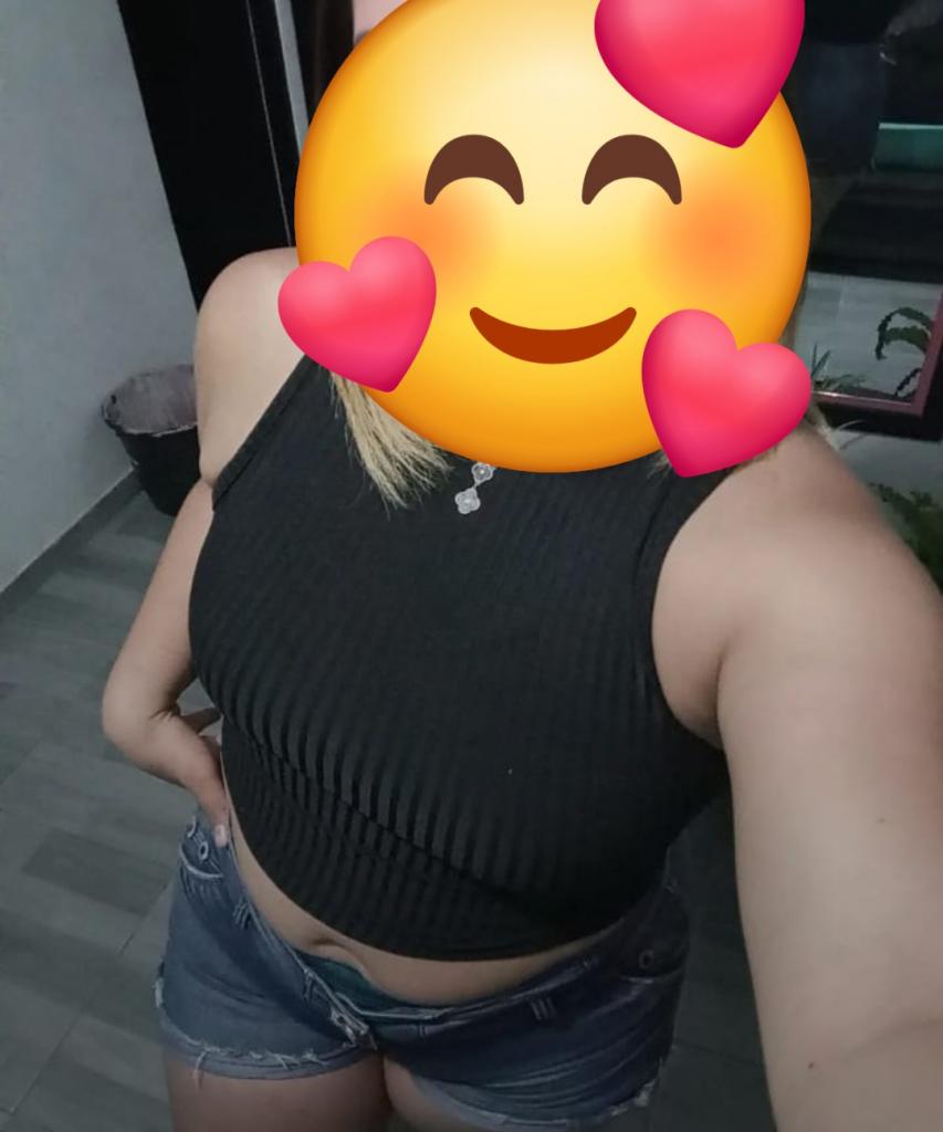 Chica busca chico en Almería: 