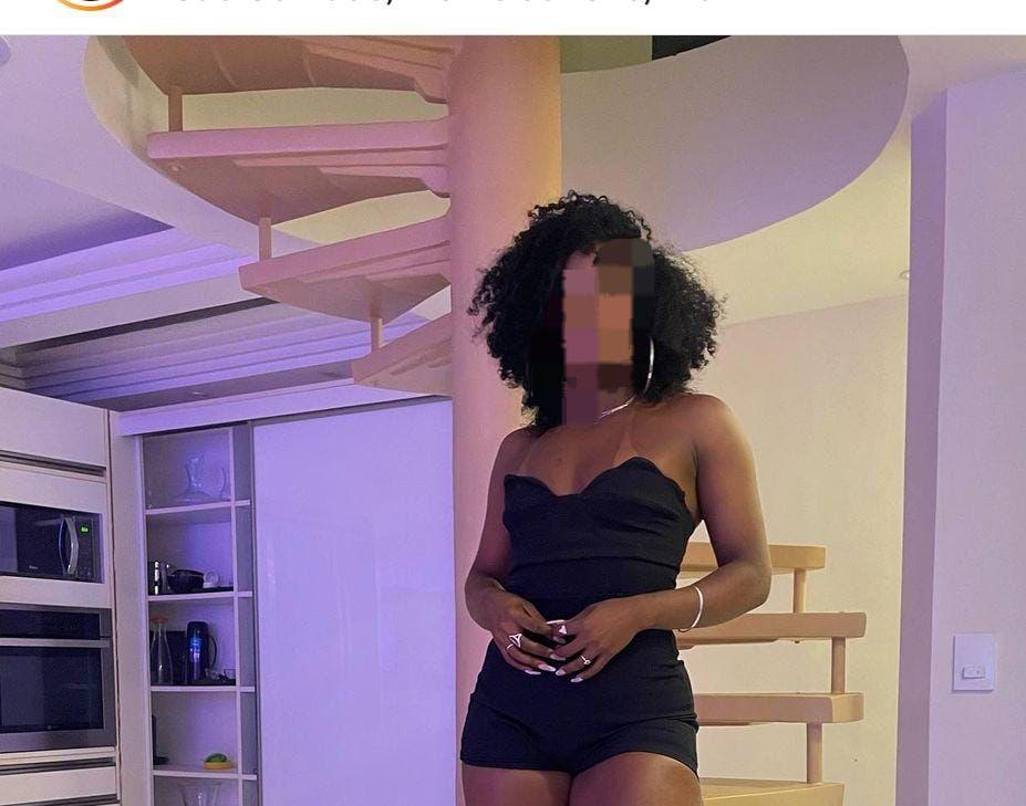 603221025: Chica busca chico en La Coruña