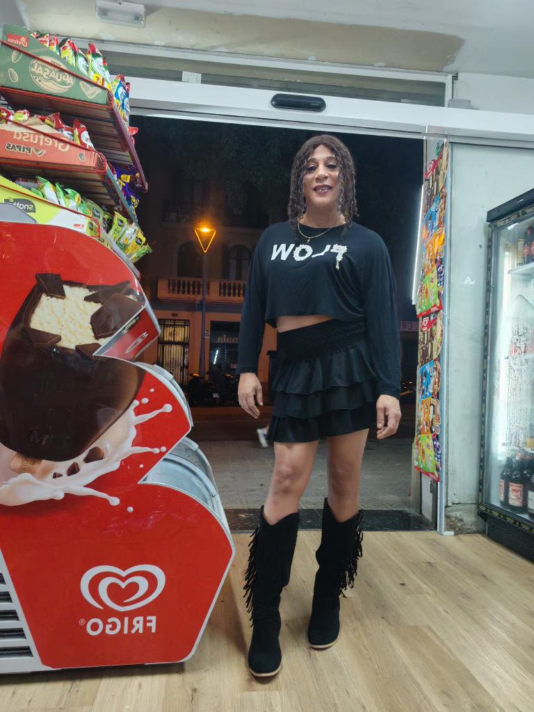 656572900: Transexual en Barcelona