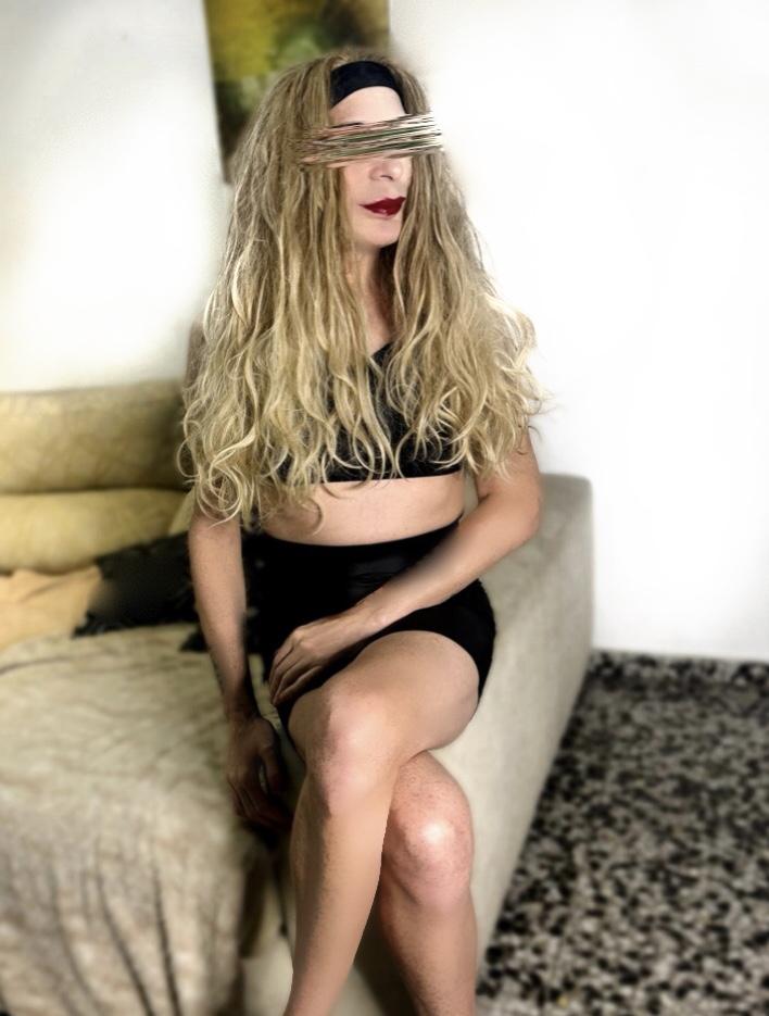 610137141: Transexual en Valencia