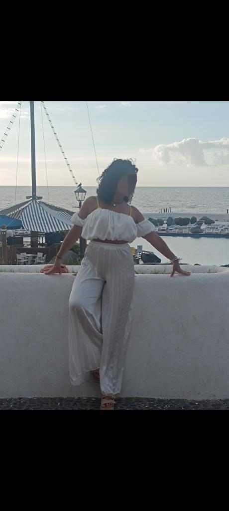 633029480: Chica busca chico en Tenerife