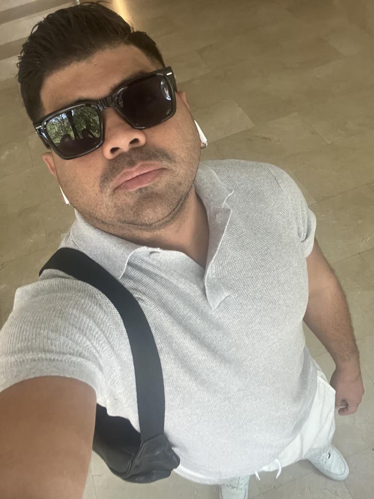 Chico busca chica en Valencia: 