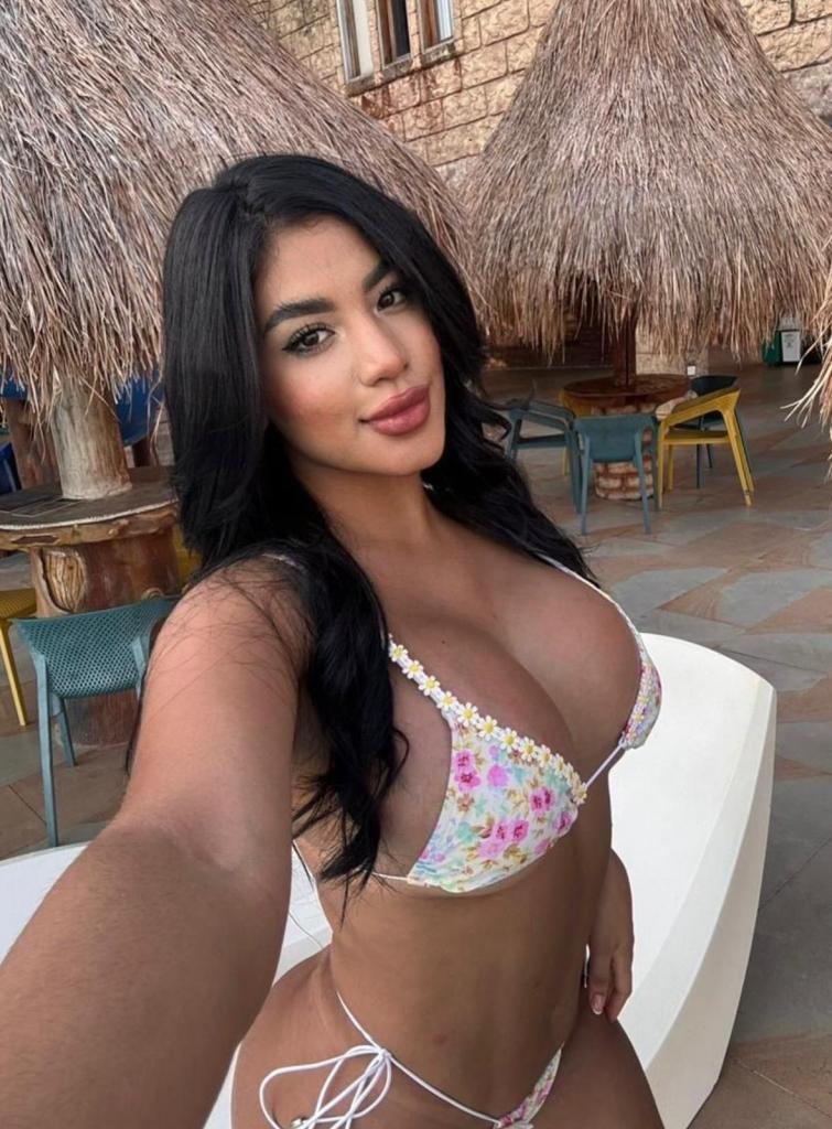 Chica busca chico en Tenerife: 