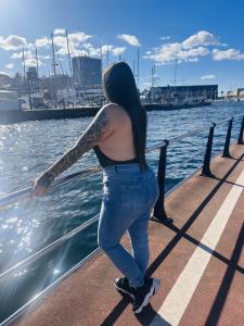 624874445: Chica busca chico en Pontevedra