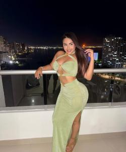 673581494: Chica busca chico en Málaga