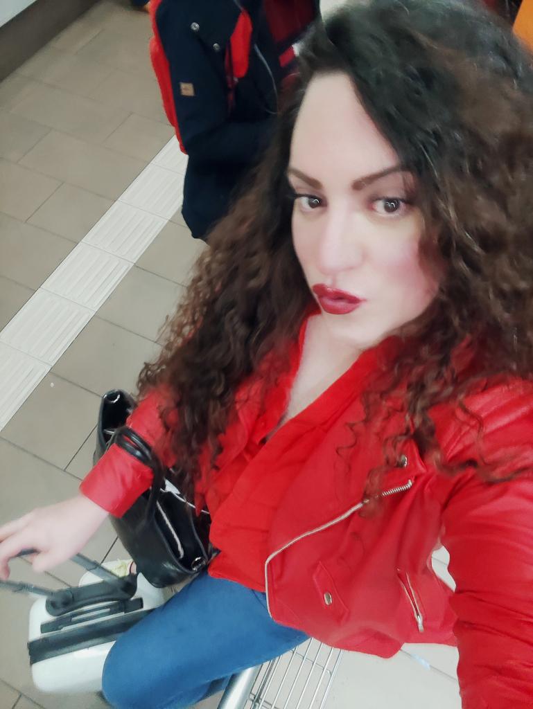 631538982: Transexual en Toledo