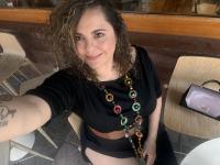 677715659: Chica busca chico en León