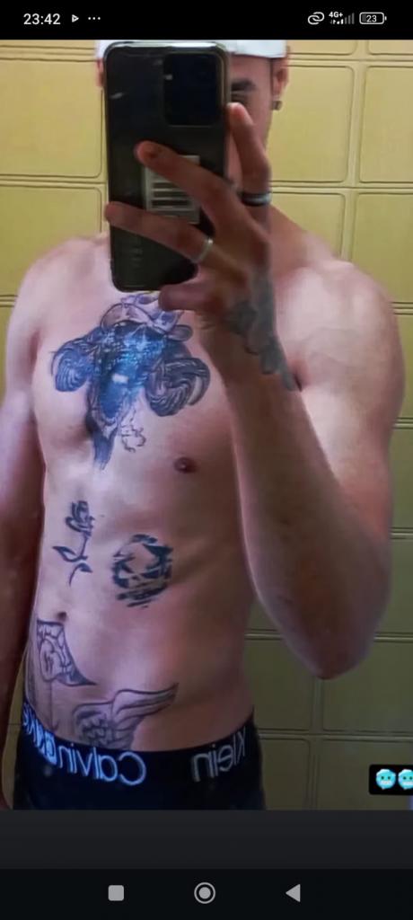 Chico busca chica en Lugo: 