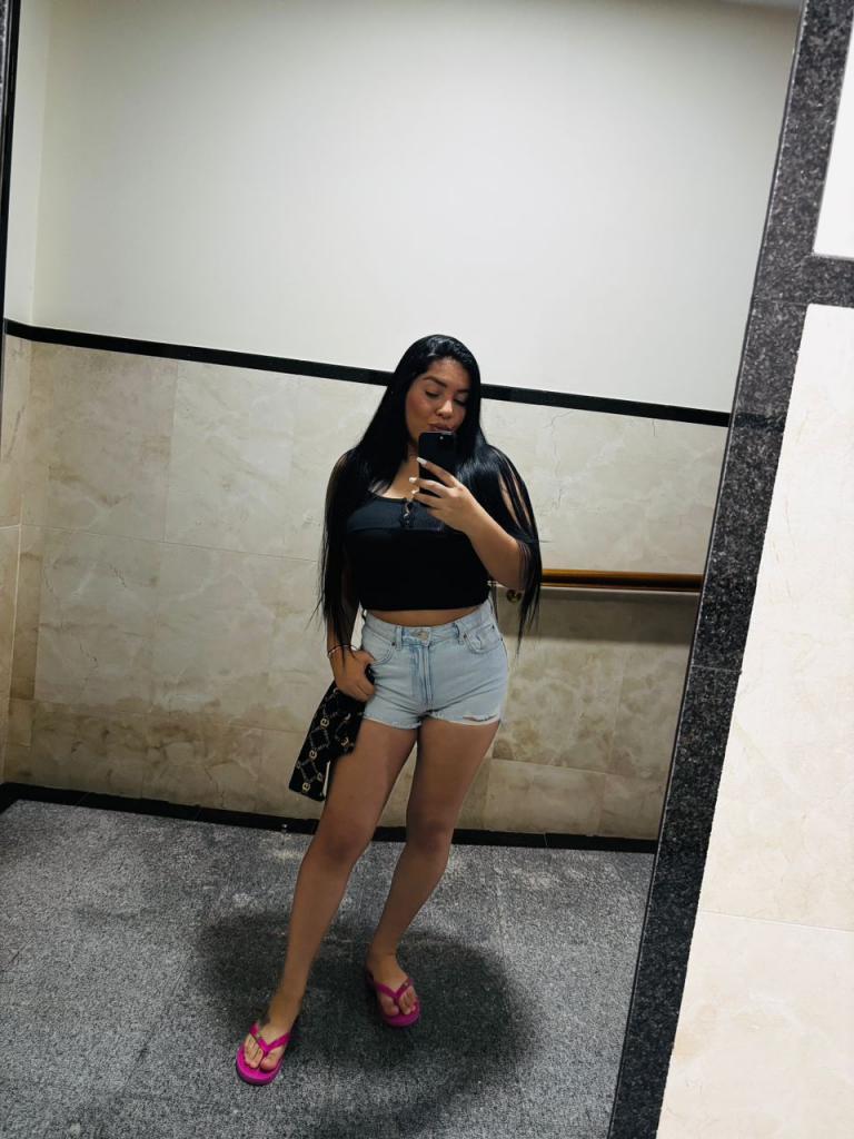 Chica busca chico en Tenerife: 