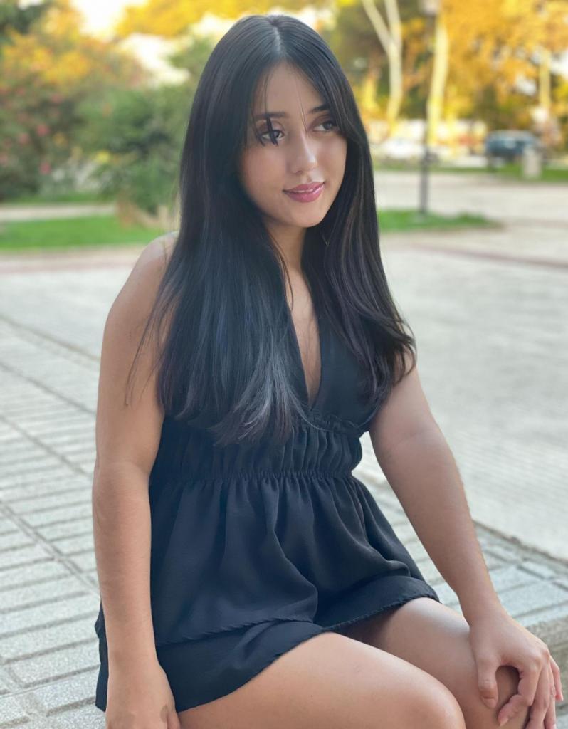 Chica busca chico en Cádiz: 