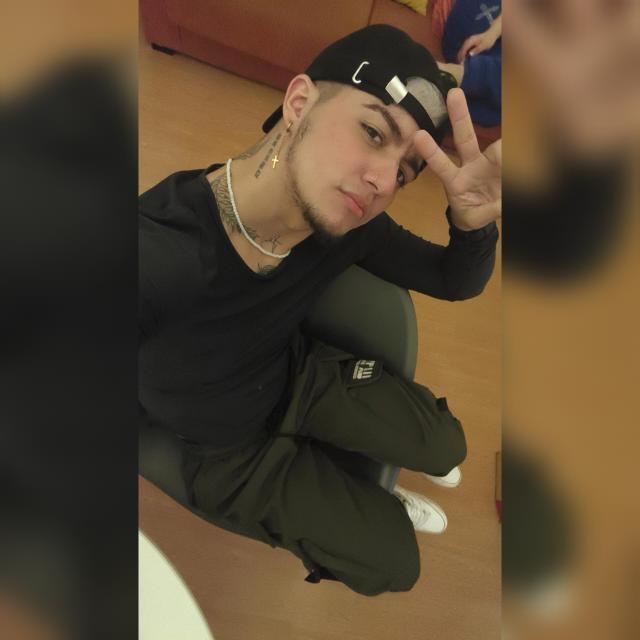 678532891: Chico busca chica en Madrid