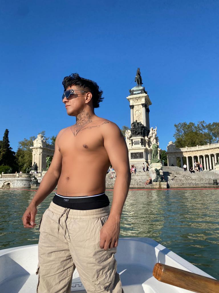 613454979: Chico busca chica en Valencia