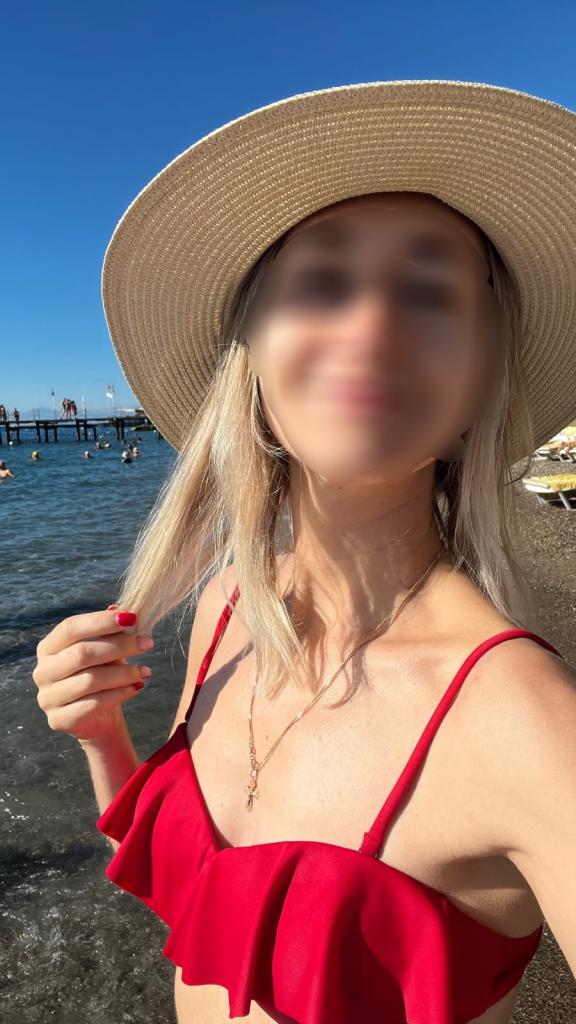 605076407: Chica busca chico en Málaga