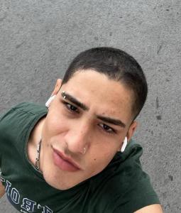 603944509: Chico busca chica en Almería