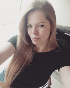 645844149: Chica busca chico en Madrid